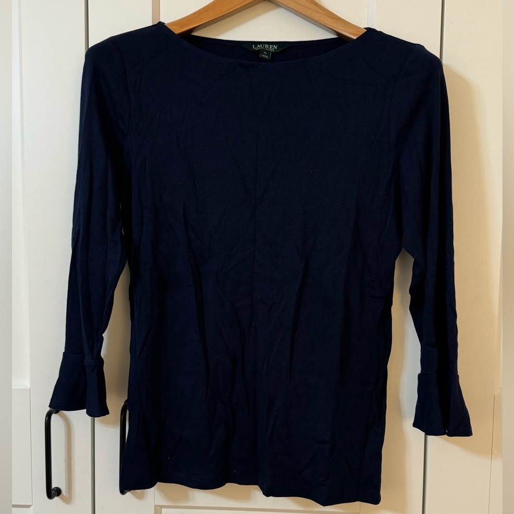 Never Worn Women's Navy Long Sleeve Top with flared sleeve